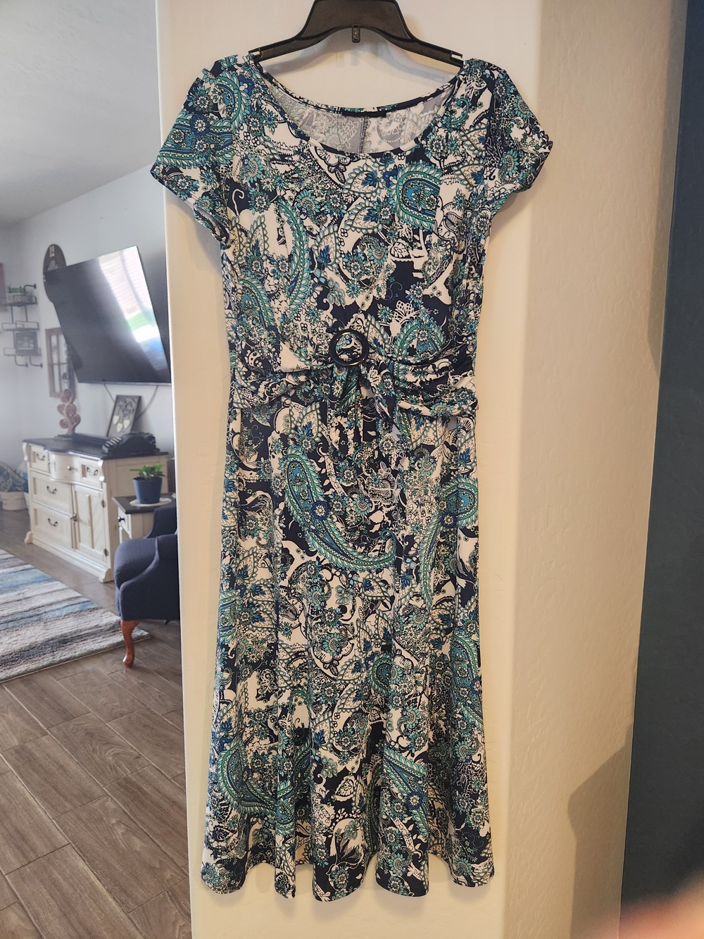 Teal & Navy Paisley Belted Midi Dress 💙🌿